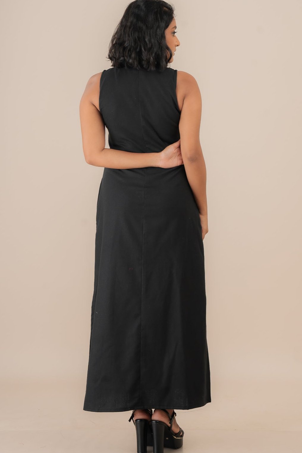 Classic Linen Sleeveless Dress