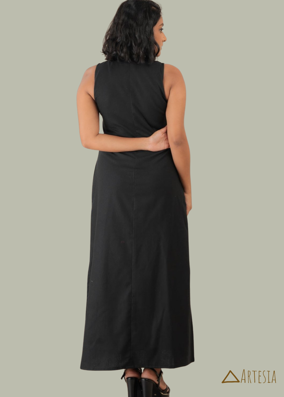 Classic Linen Sleeveless Dress