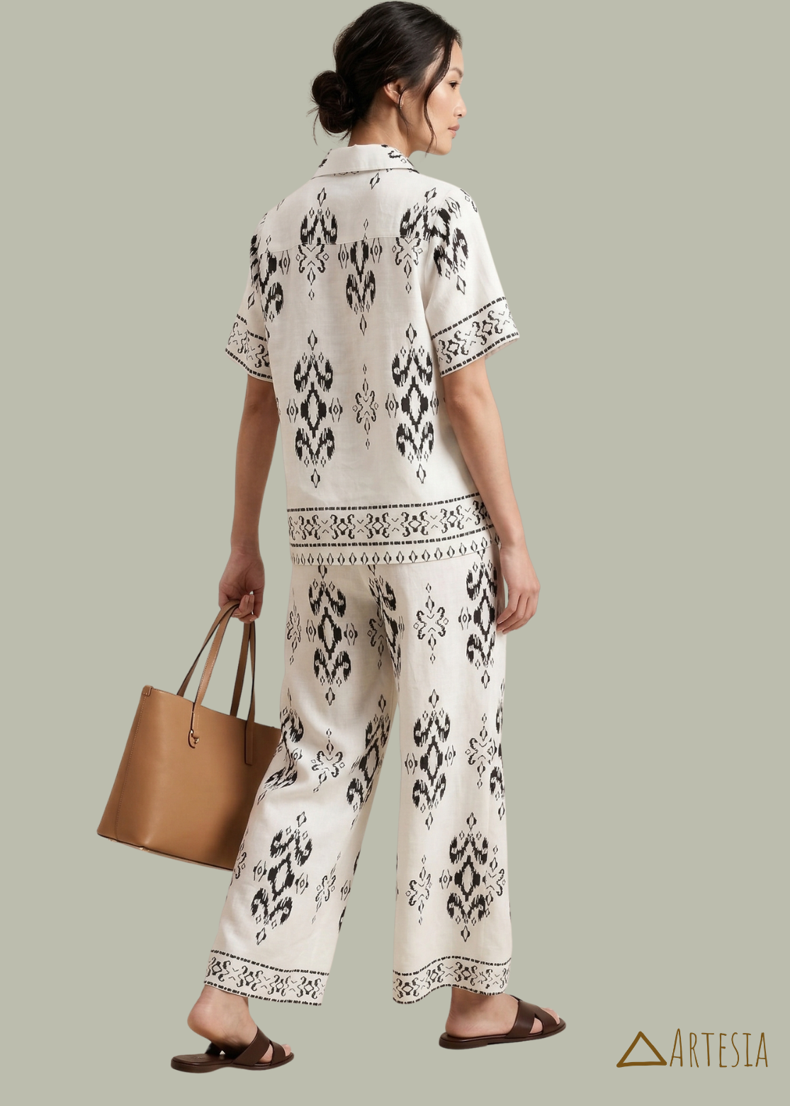 Obsidian Labyrinth Loungewear - Top